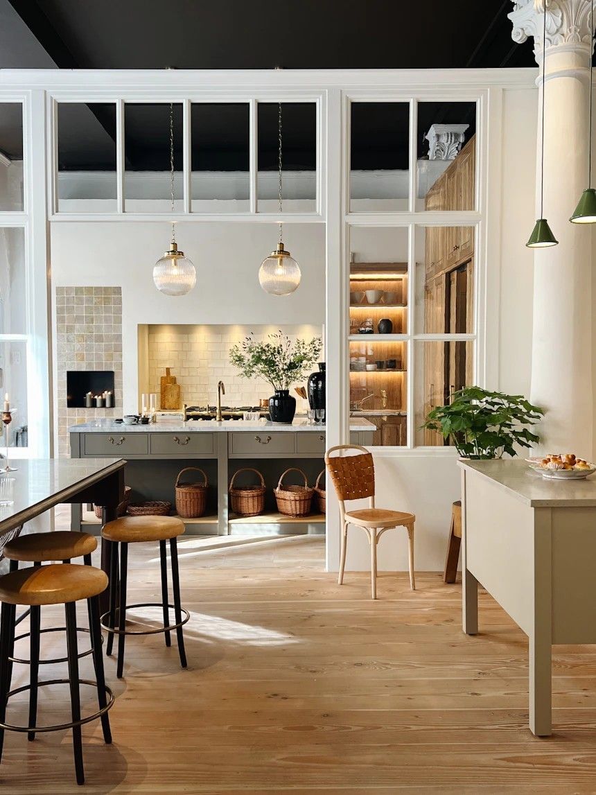 Kitchen with well-scaled furniture in a North Shore home, The Style Workshop