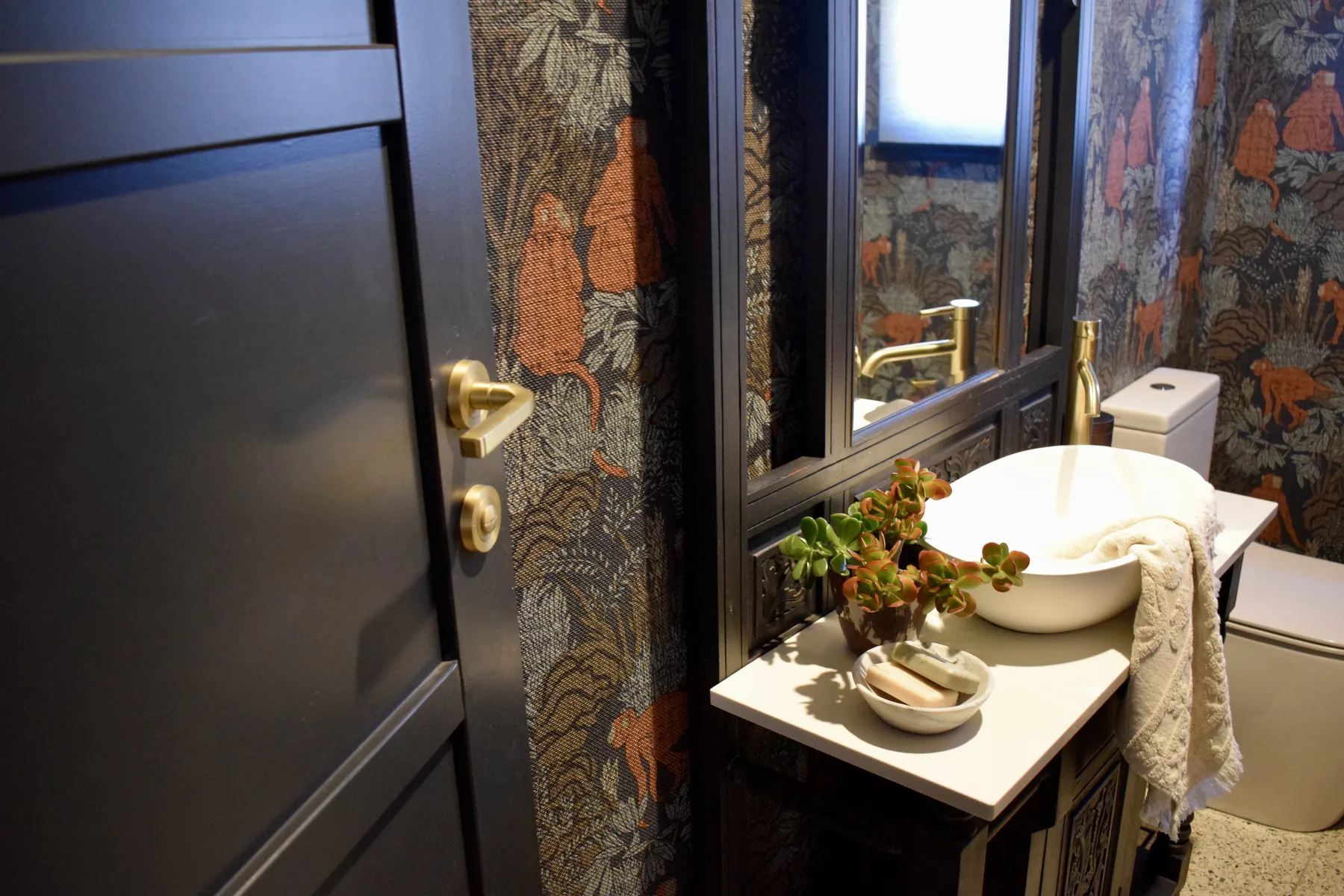 Mosman 1920s Powder Room interior design by The Style Workshop, Mosman, Lower North Shore